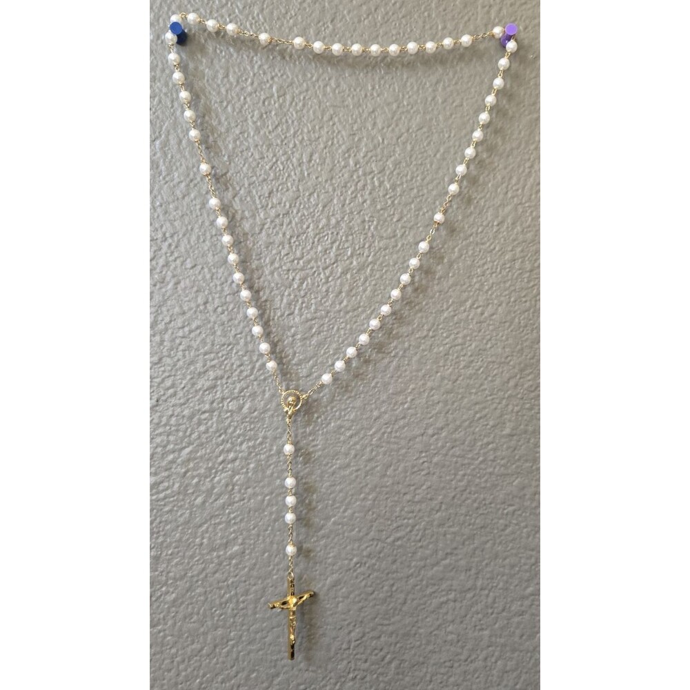 White Gold Tone Rosary Beads 20 Inch Necklace Catholic Cross Crucifix Pray